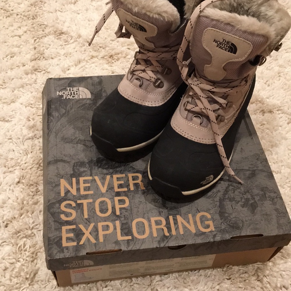 North Face Snow boots